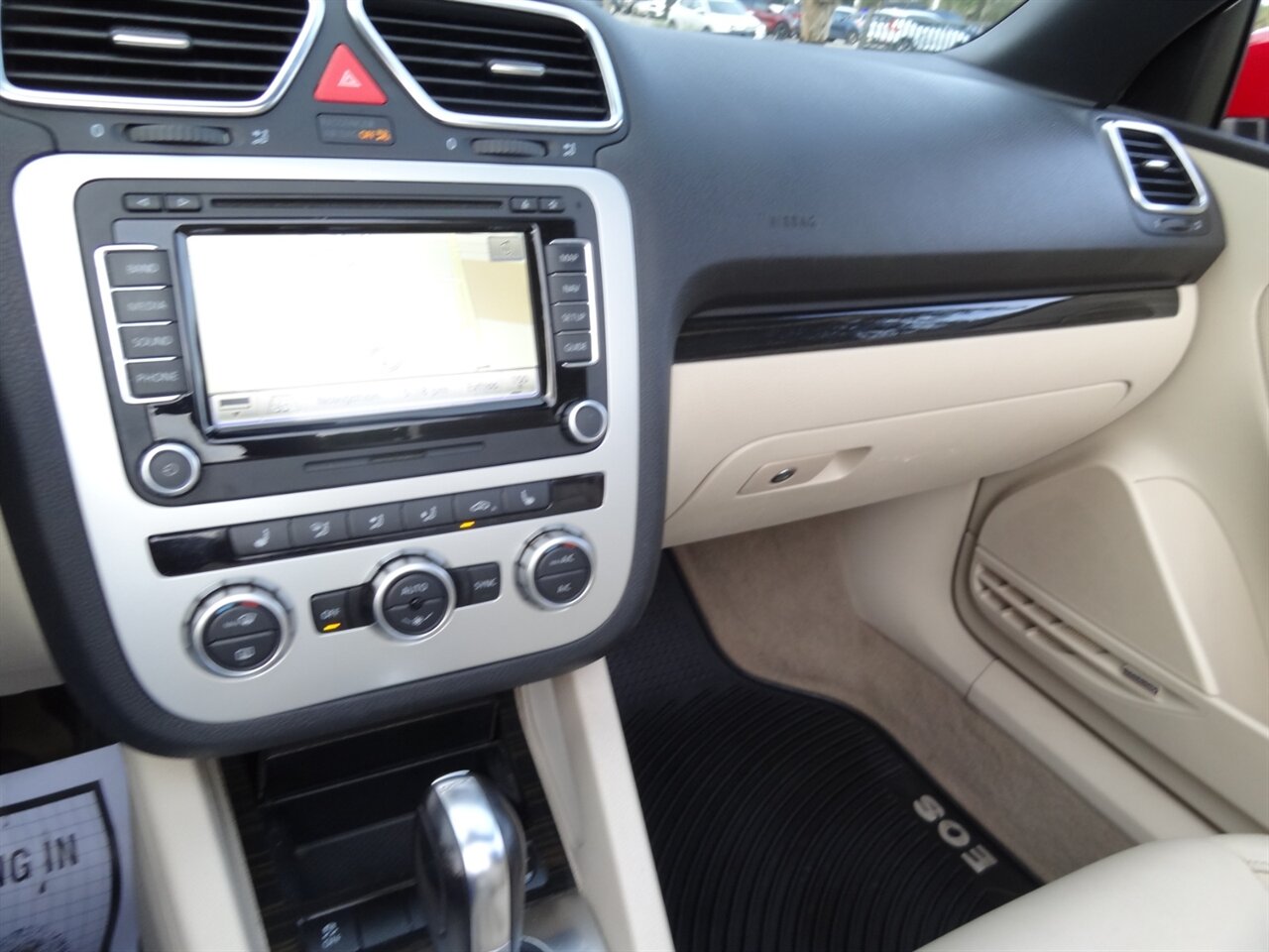 2014 Volkswagen Eos Executive SULEV  Premium - Photo 63 - Deland, FL 32720