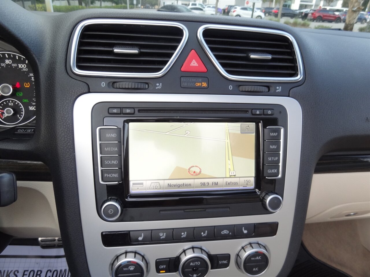 2014 Volkswagen Eos Executive SULEV  Premium - Photo 55 - Deland, FL 32720