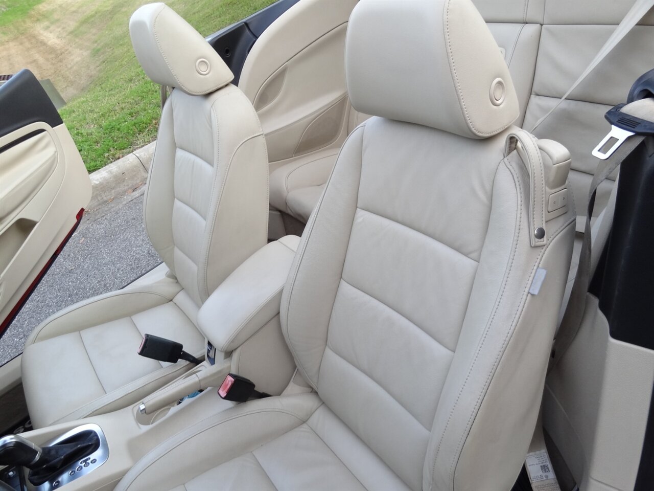 2014 Volkswagen Eos Executive SULEV  Premium - Photo 40 - Deland, FL 32720