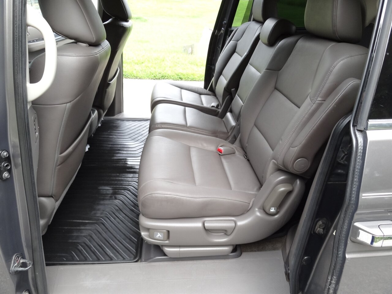 2014 Honda Odyssey Touring  Elite - Photo 33 - Deland, FL 32720
