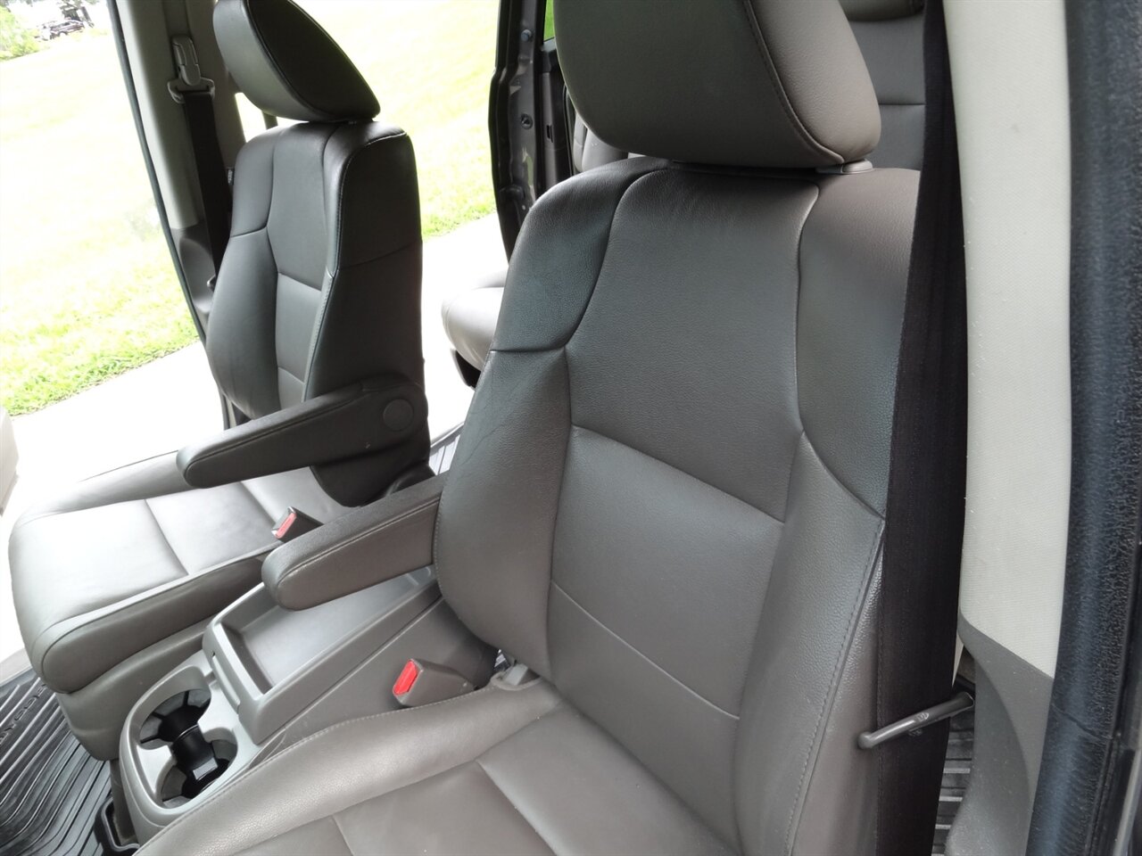 2014 Honda Odyssey Touring  Elite - Photo 30 - Deland, FL 32720