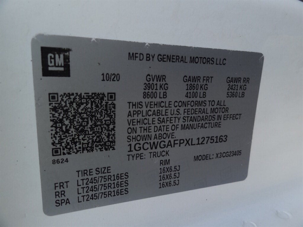 2020 Chevrolet Express 2500   - Photo 28 - Deland, FL 32720