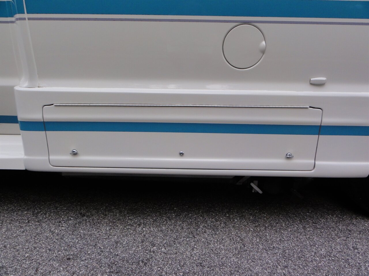 2000 Dodge Ram Van 3500 MH  Pleasure way Excel-RD - Photo 21 - Deland, FL 32720