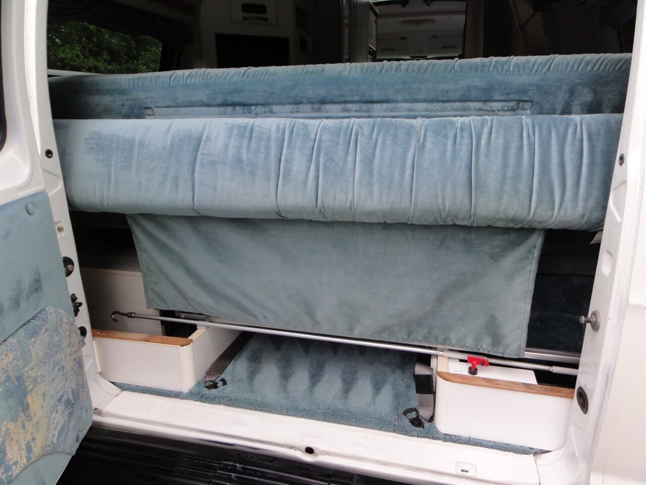 2000 Dodge Ram Van 3500 MH  Pleasure way Excel-RD - Photo 28 - Deland, FL 32720