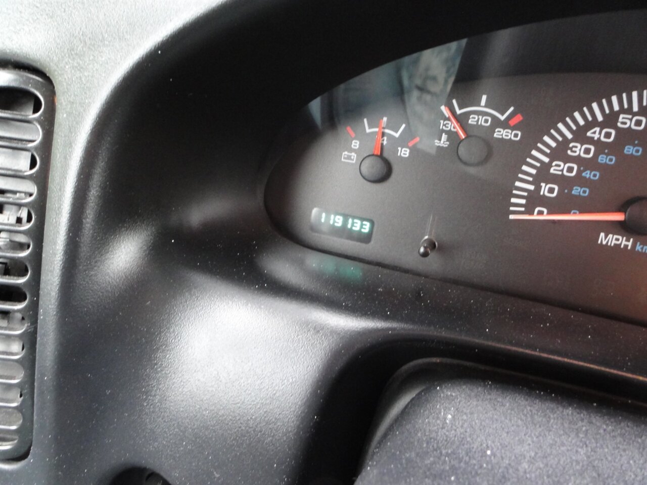 2000 Dodge Ram Van 3500 MH  Pleasure way Excel-RD - Photo 52 - Deland, FL 32720