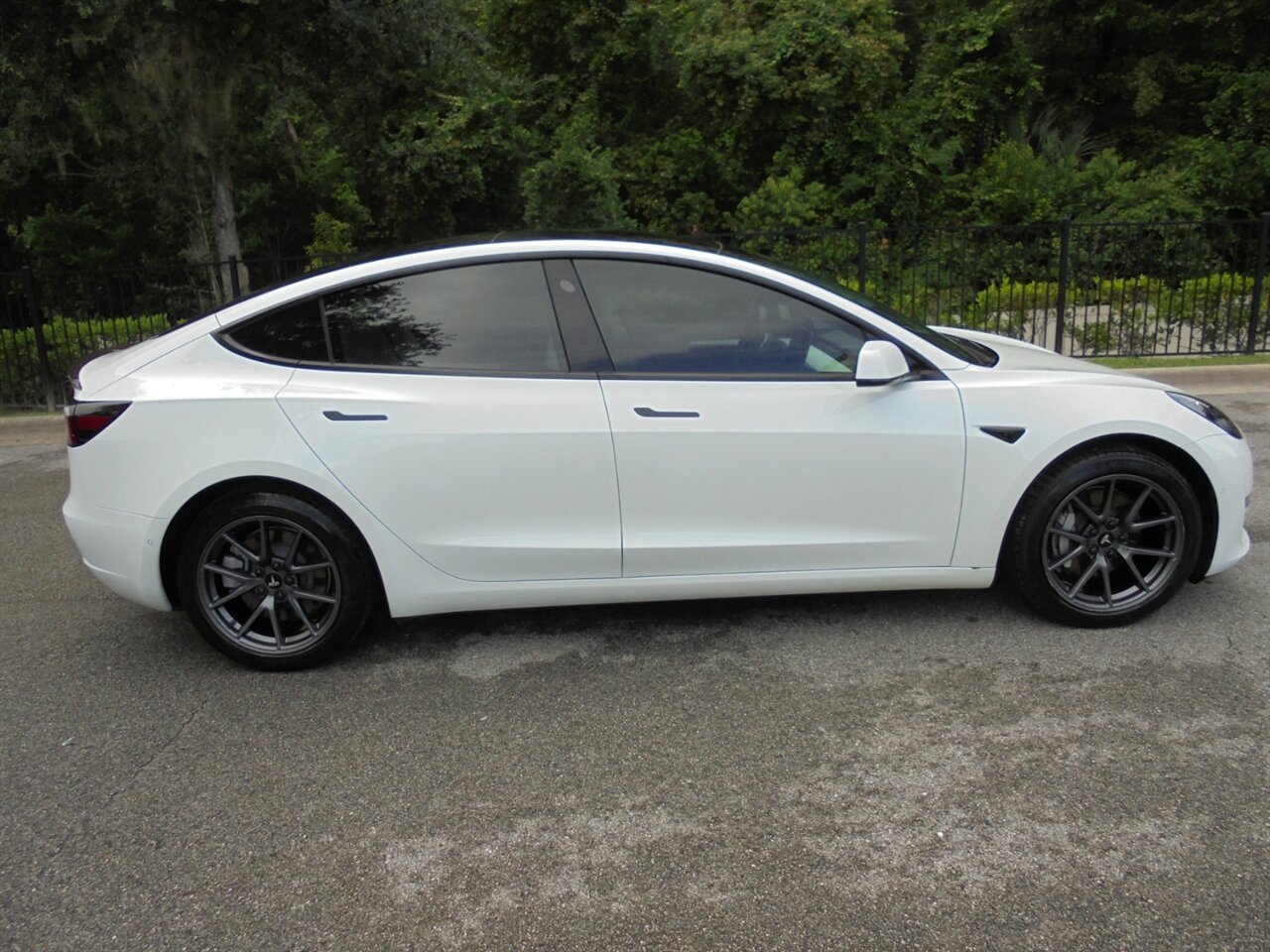 2021 Tesla Model 3 Standard Range Plus   - Photo 16 - Deland, FL 32720