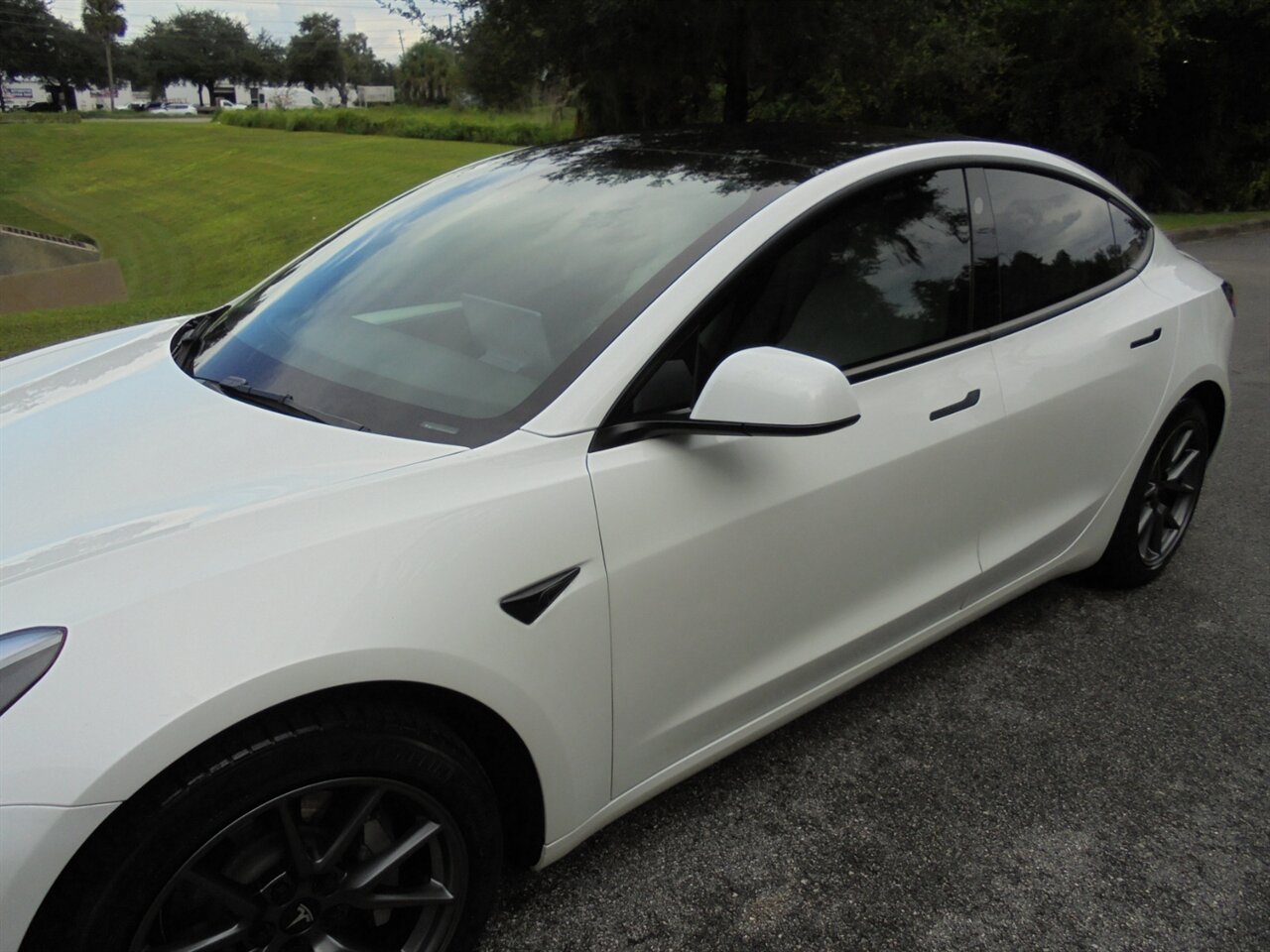 2021 Tesla Model 3 Standard Range Plus   - Photo 9 - Deland, FL 32720