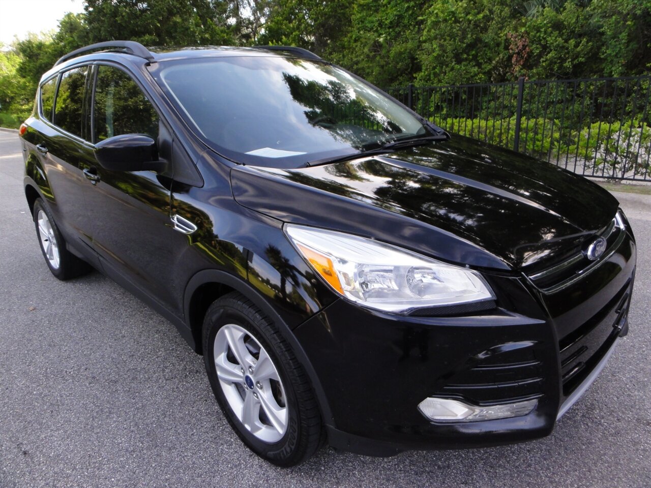 2016 Ford Escape SE  EcoBoost - Photo 1 - Deland, FL 32720