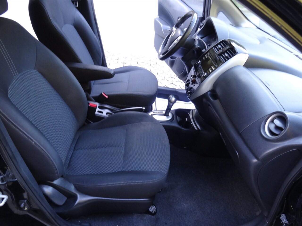 2015 Nissan Versa Note SV - Photo 39 - Deland, FL 32720