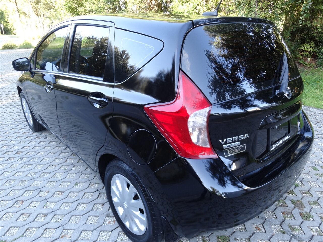 2015 Nissan Versa Note SV - Photo 4 - Deland, FL 32720