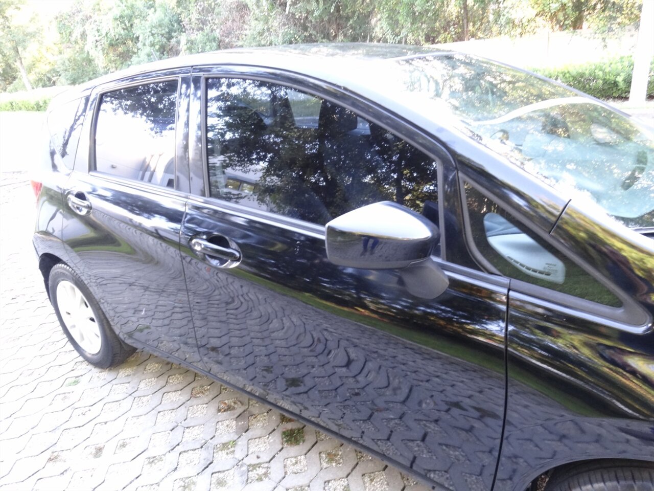 2015 Nissan Versa Note SV - Photo 10 - Deland, FL 32720