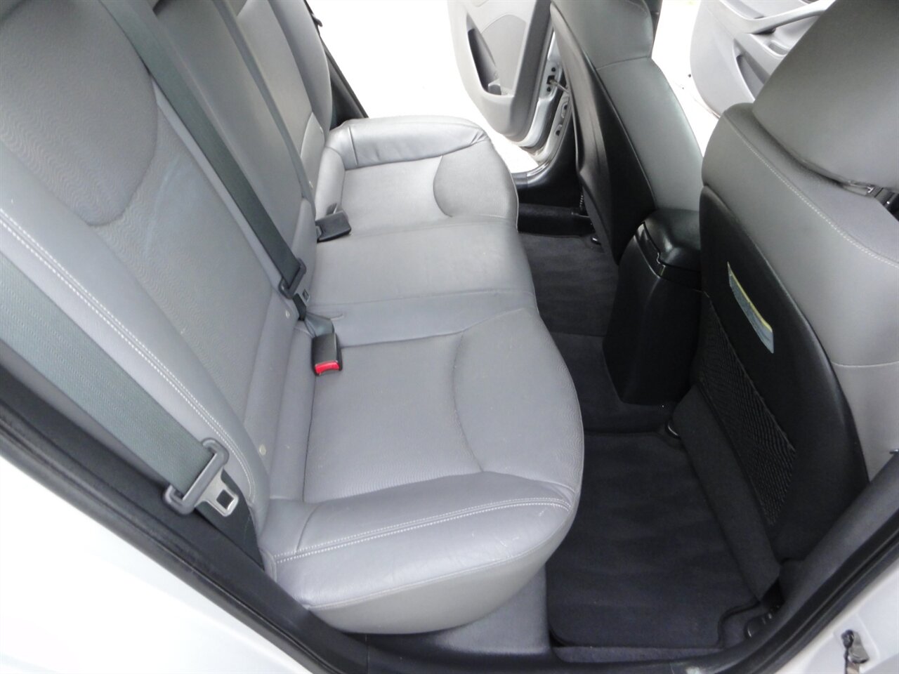 2012 Hyundai ELANTRA Limited - Photo 38 - Deland, FL 32720