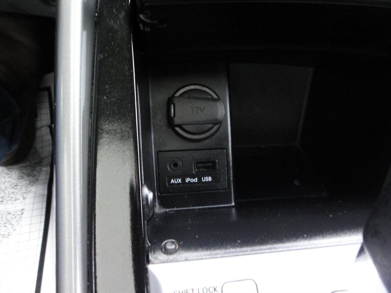 2012 Hyundai ELANTRA Limited - Photo 52 - Deland, FL 32720