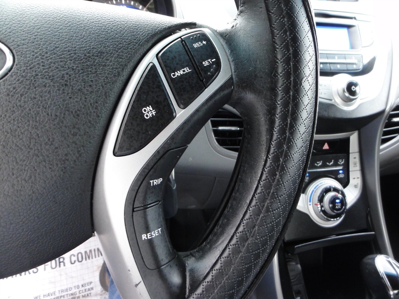 2012 Hyundai ELANTRA Limited - Photo 47 - Deland, FL 32720