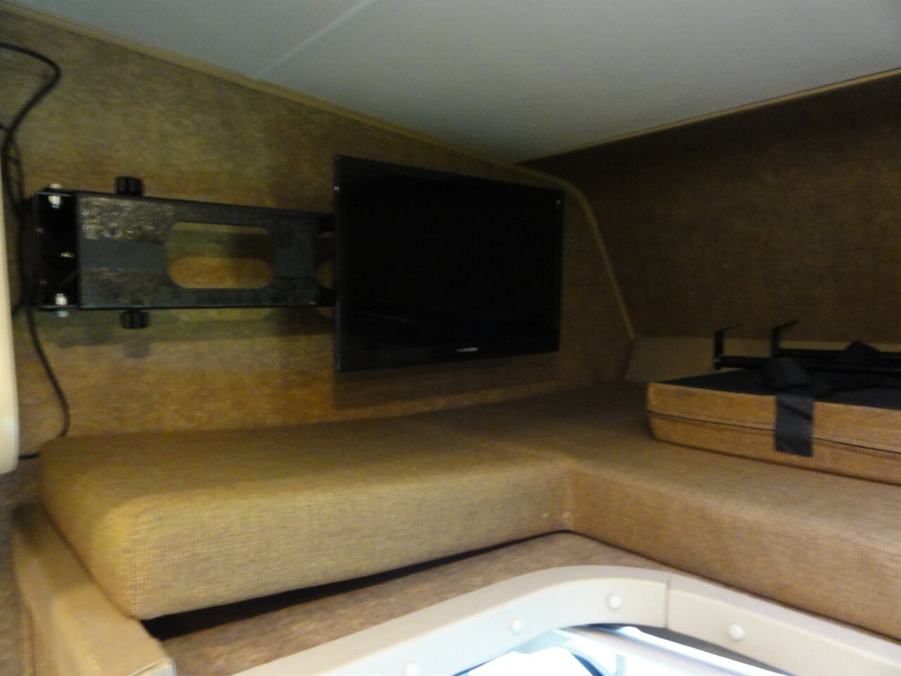 2016 Ford E-350 SD Coachmen Freelander 27QB - Photo 80 - Deland, FL 32720