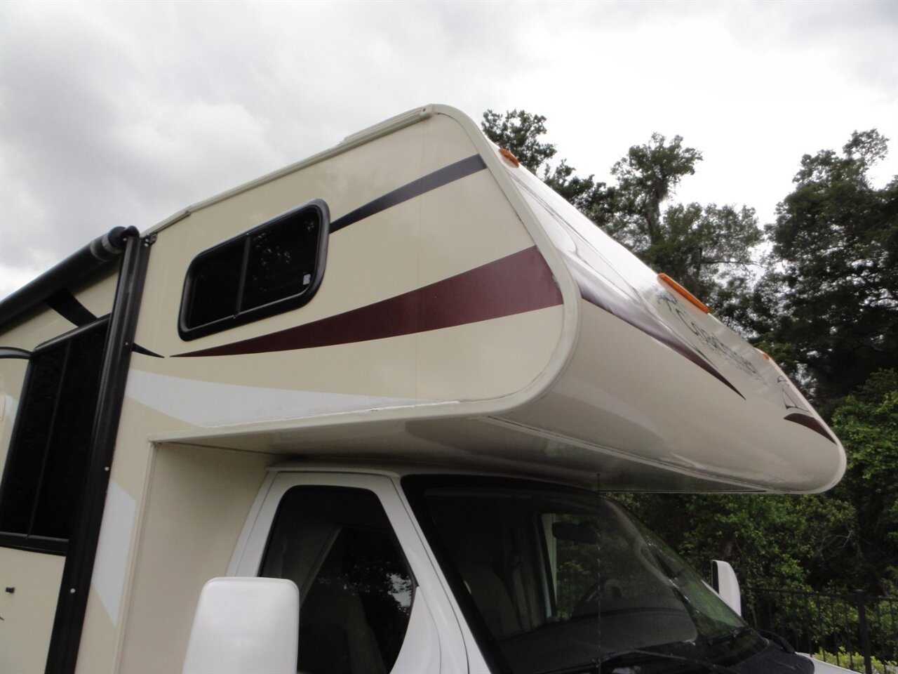 2016 Ford E-350 SD Coachmen Freelander 27QB - Photo 17 - Deland, FL 32720