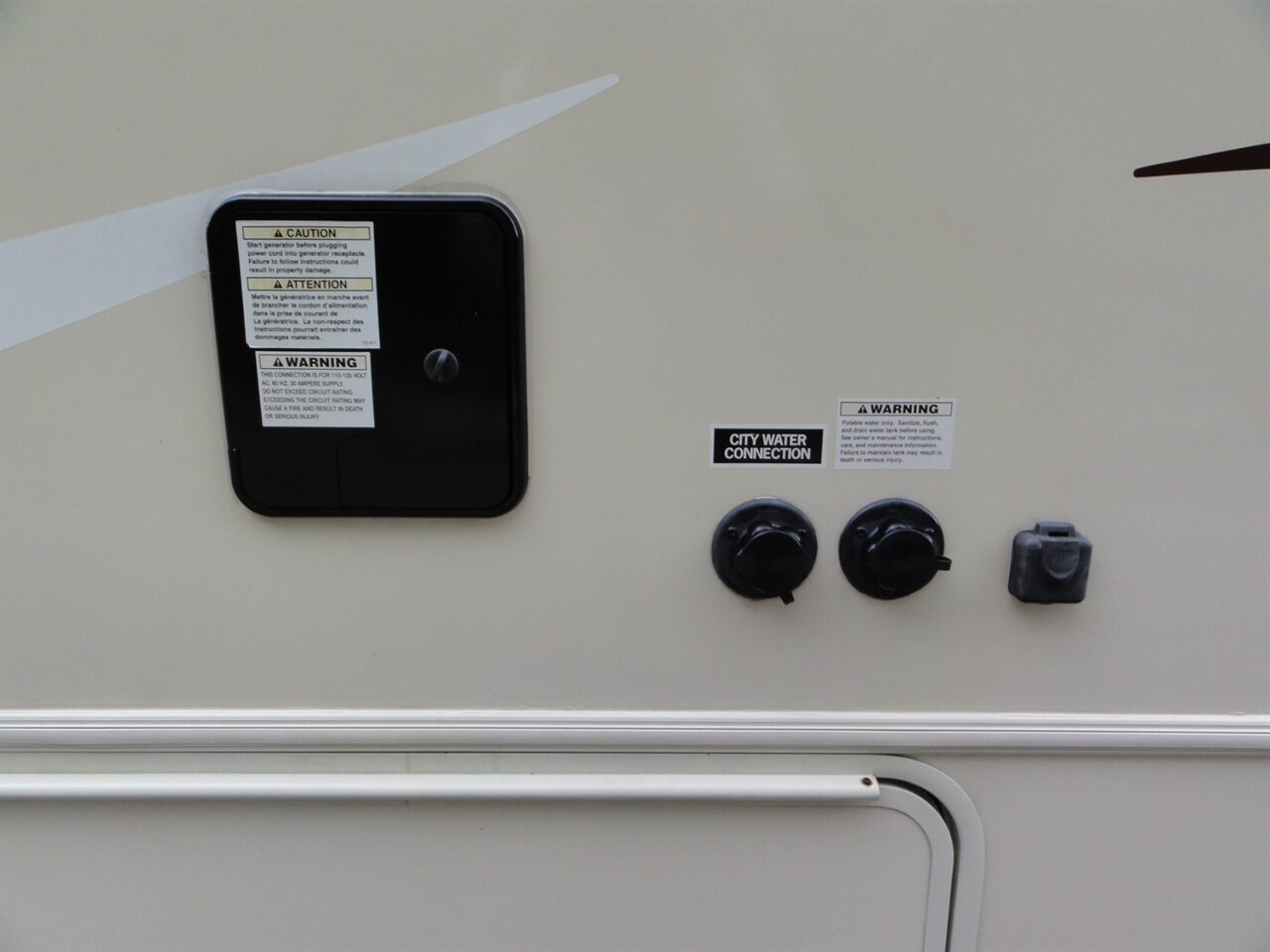 2016 Ford E-350 SD Coachmen Freelander 27QB - Photo 40 - Deland, FL 32720