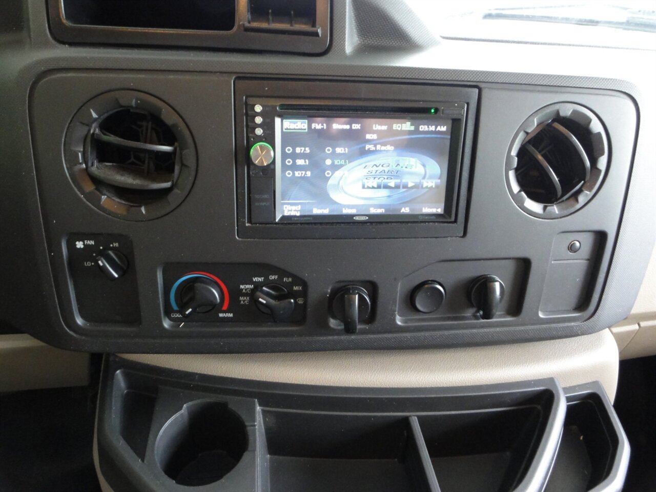 2016 Ford E-350 SD Coachmen Freelander 27QB - Photo 52 - Deland, FL 32720