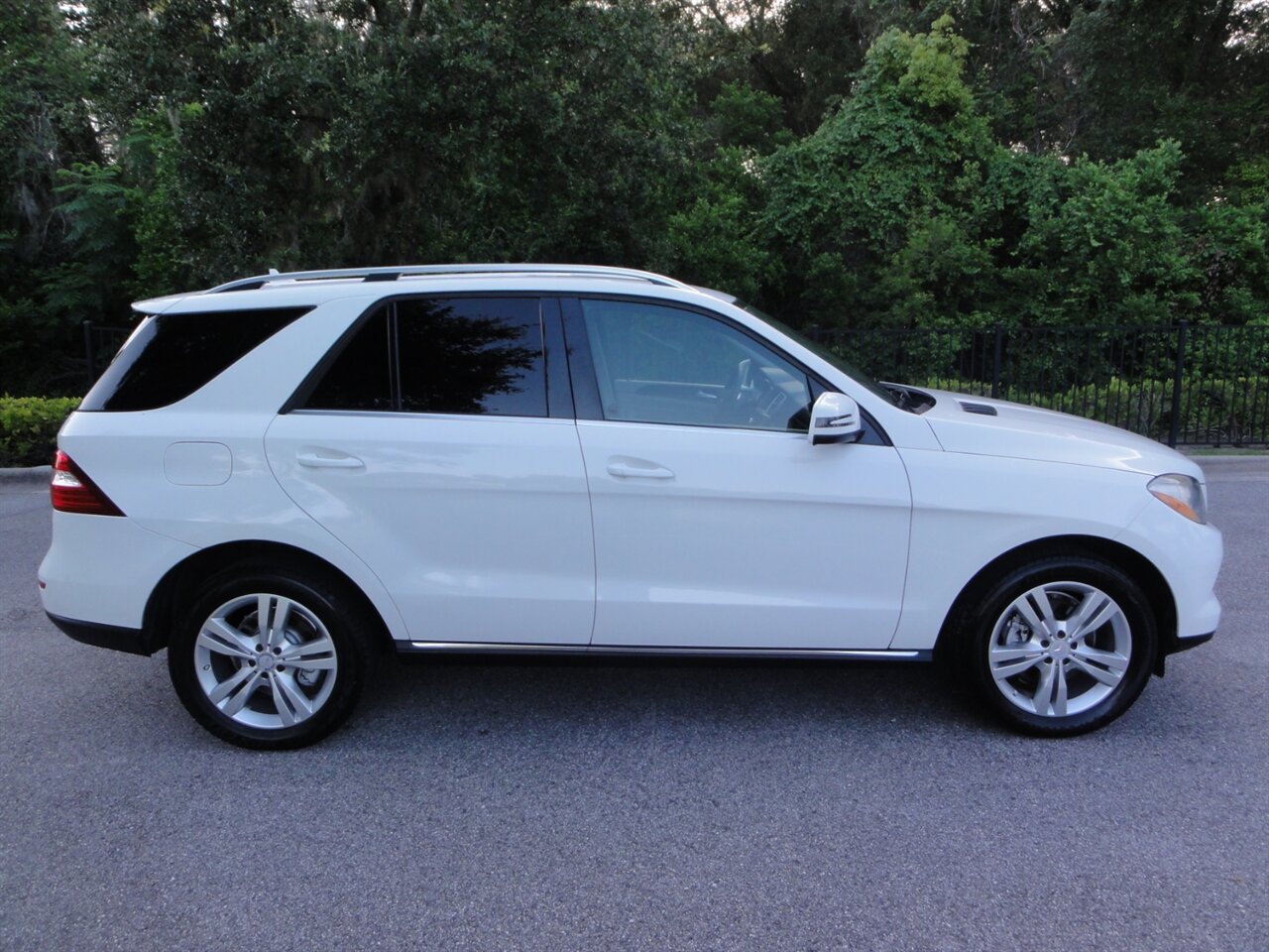 2015 Mercedes-Benz ML 350  Premium - Photo 15 - Deland, FL 32720