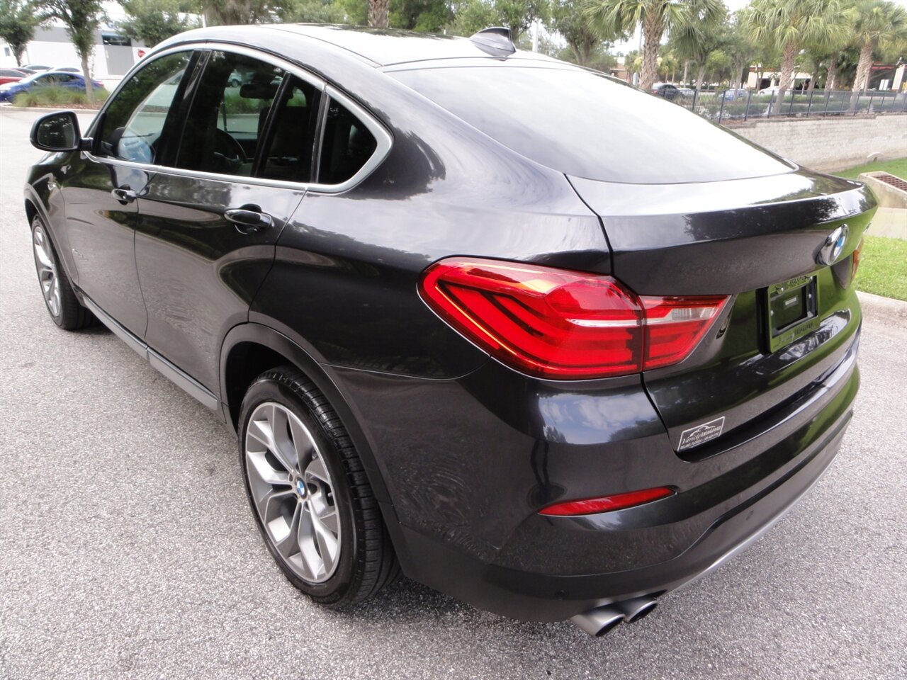2015 BMW X4 xDrive28i - Photo 4 - Deland, FL 32720