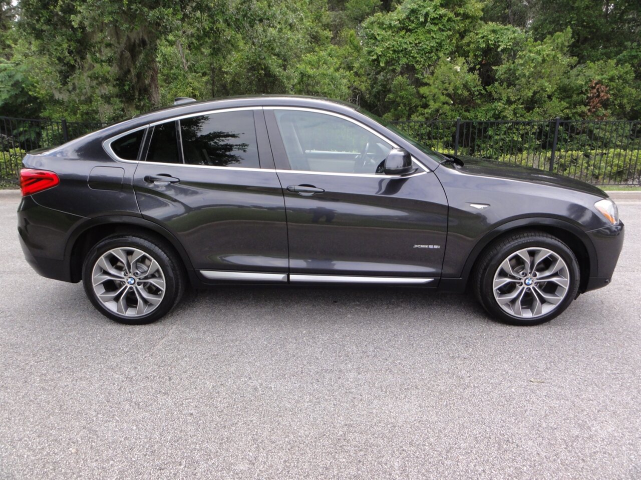 2015 BMW X4 xDrive28i - Photo 15 - Deland, FL 32720