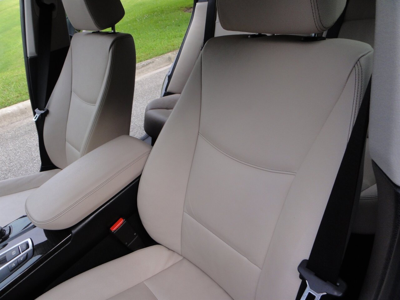 2015 BMW X4 xDrive28i - Photo 33 - Deland, FL 32720