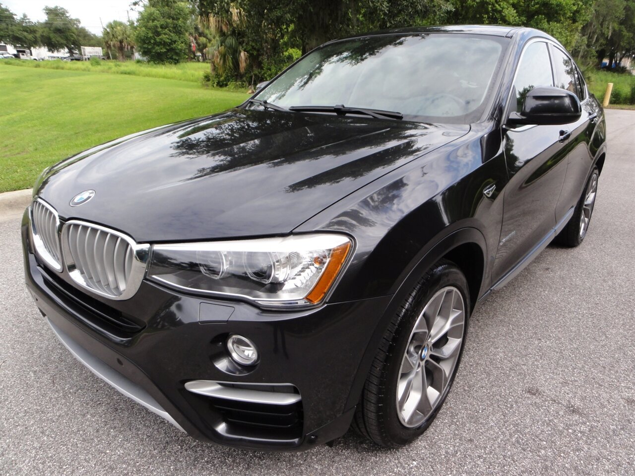 2015 BMW X4 xDrive28i - Photo 2 - Deland, FL 32720