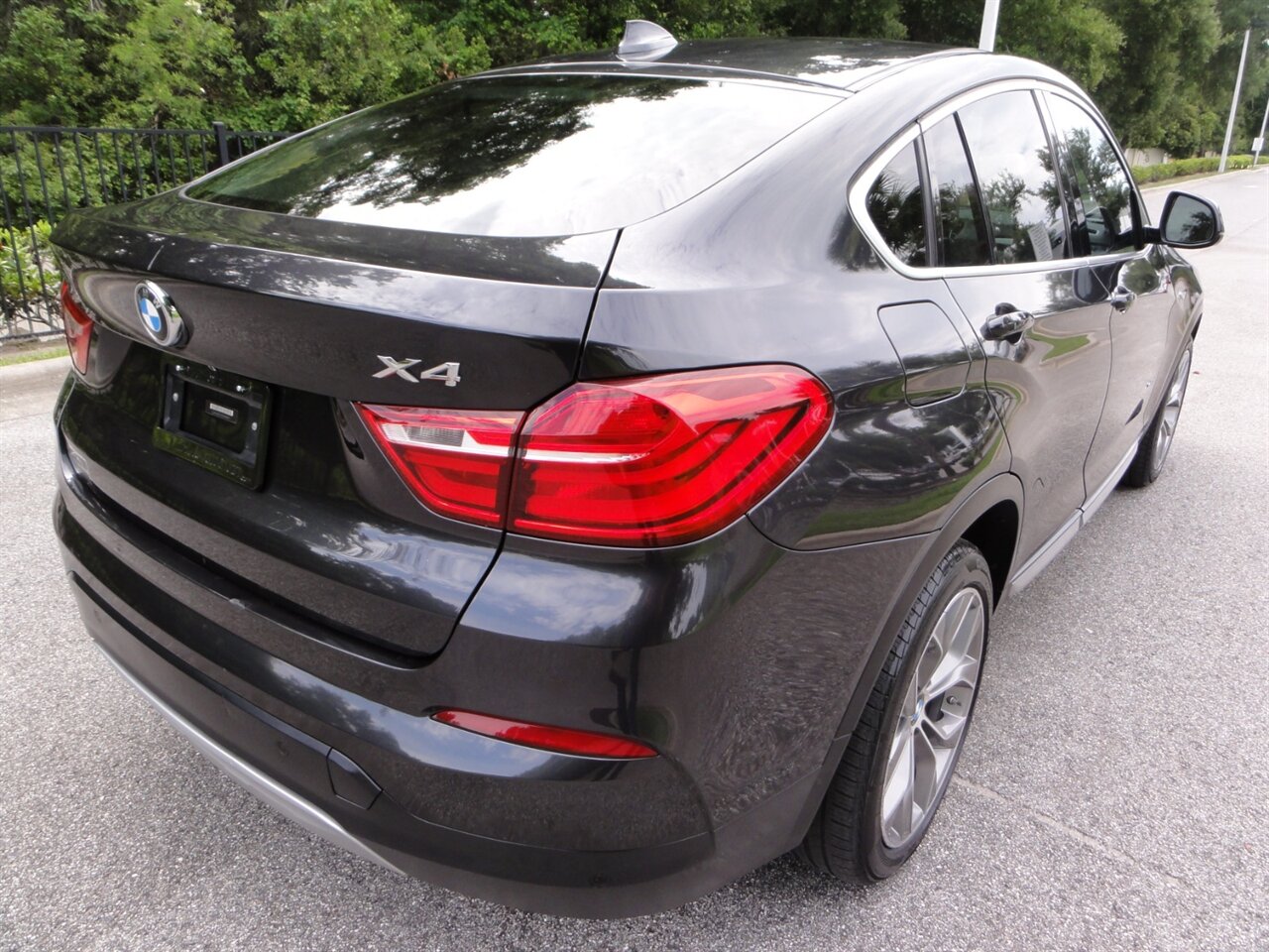 2015 BMW X4 xDrive28i - Photo 3 - Deland, FL 32720