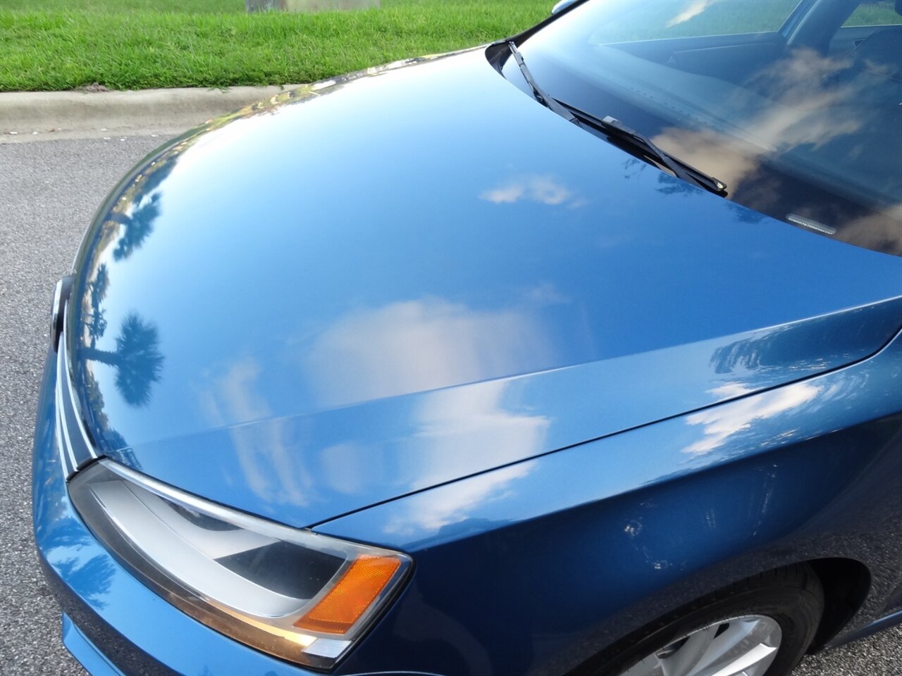 2015 Volkswagen Jetta SE - Photo 17 - Deland, FL 32720