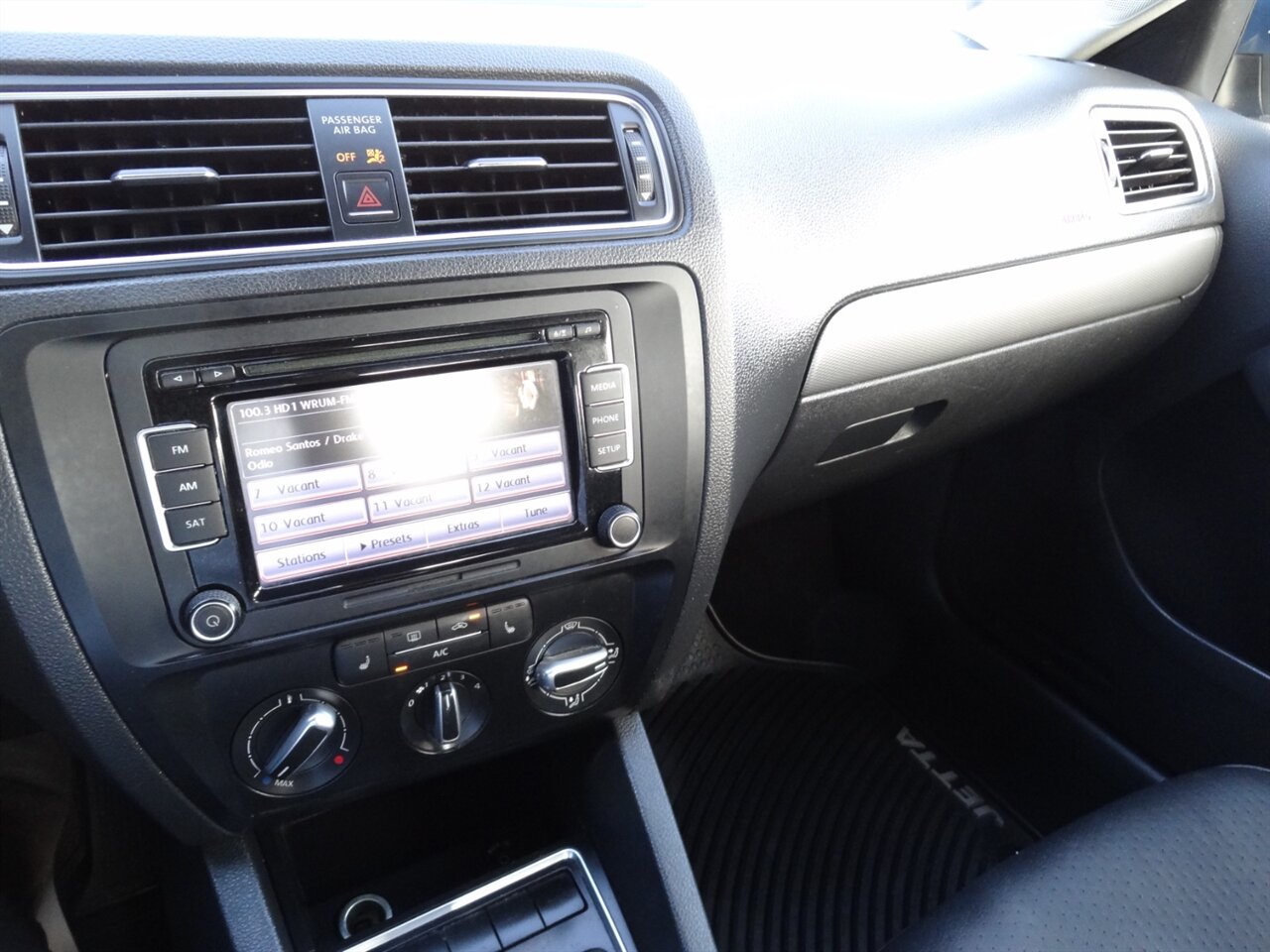 2015 Volkswagen Jetta SE - Photo 57 - Deland, FL 32720
