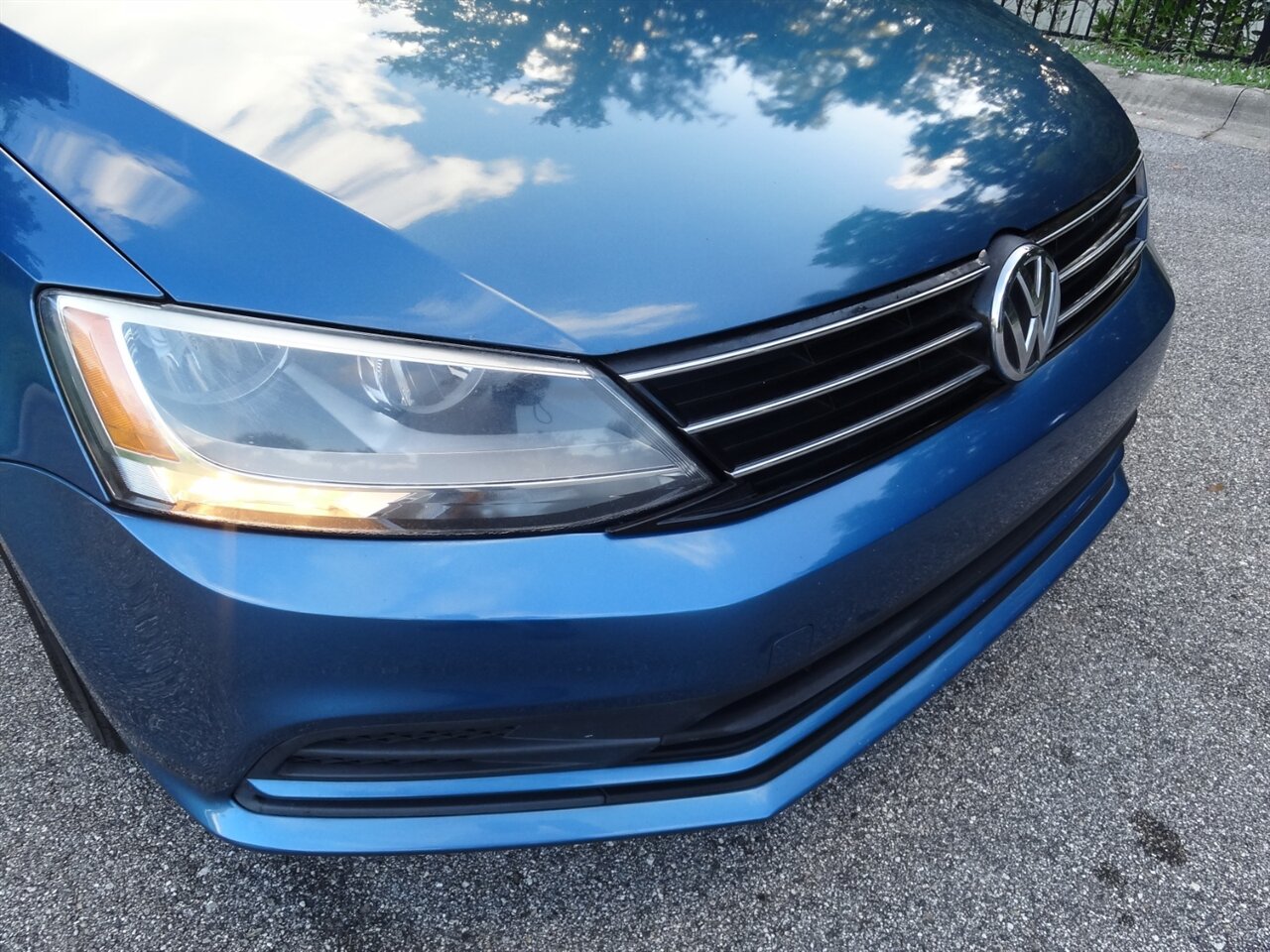 2015 Volkswagen Jetta SE - Photo 6 - Deland, FL 32720