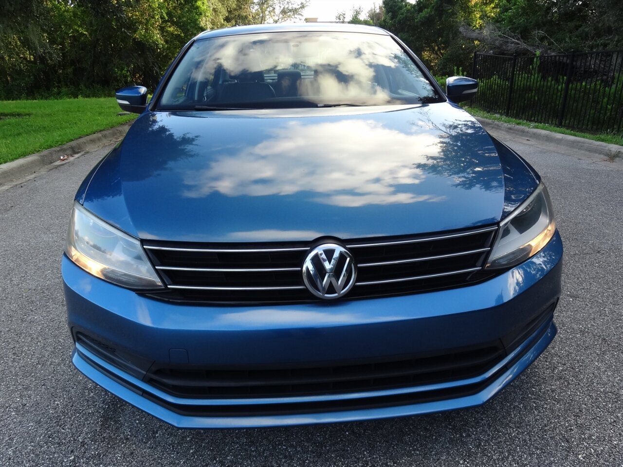 2015 Volkswagen Jetta SE - Photo 5 - Deland, FL 32720