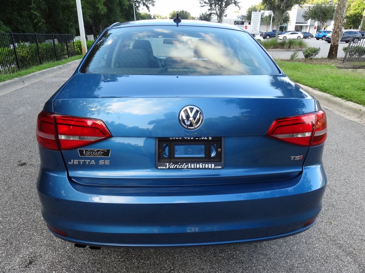 2015 Volkswagen Jetta SE - Photo 14 - Deland, FL 32720
