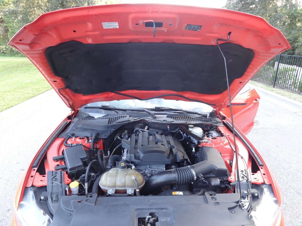 2016 Ford Mustang EcoBoost Premium - Photo 28 - Deland, FL 32720