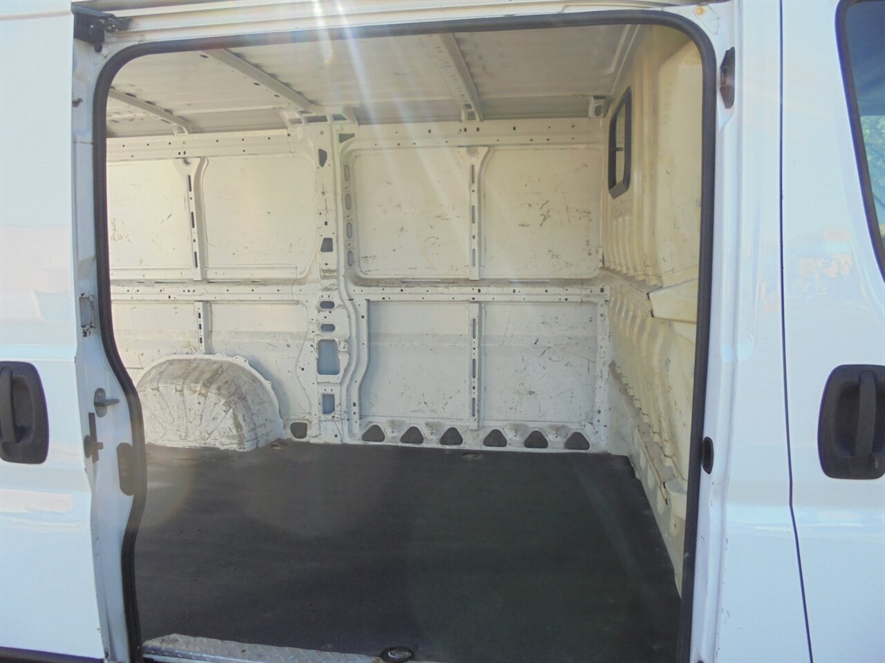 2014 RAM ProMaster 1500 136 WB   - Photo 39 - Deland, FL 32720