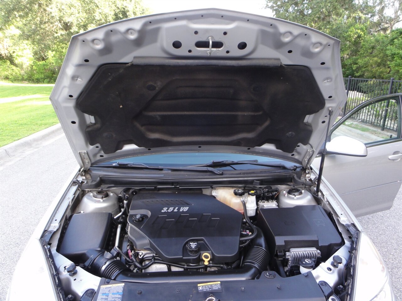 2007 Saturn Aura XE   - Photo 24 - Deland, FL 32720