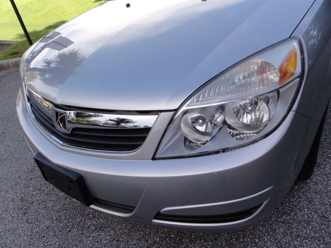 2007 Saturn Aura XE   - Photo 6 - Deland, FL 32720