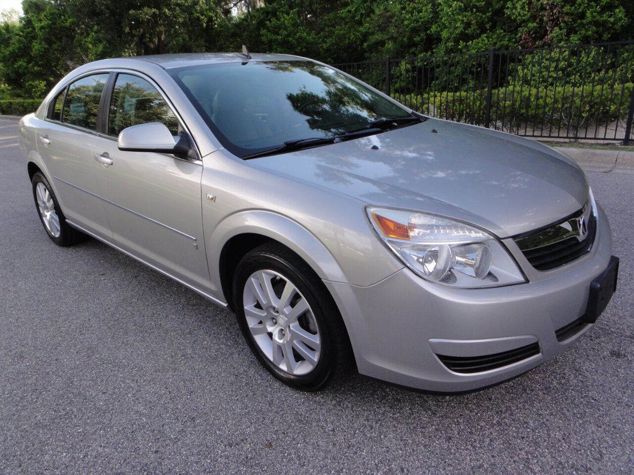 2007 Saturn Aura XE   - Photo 1 - Deland, FL 32720