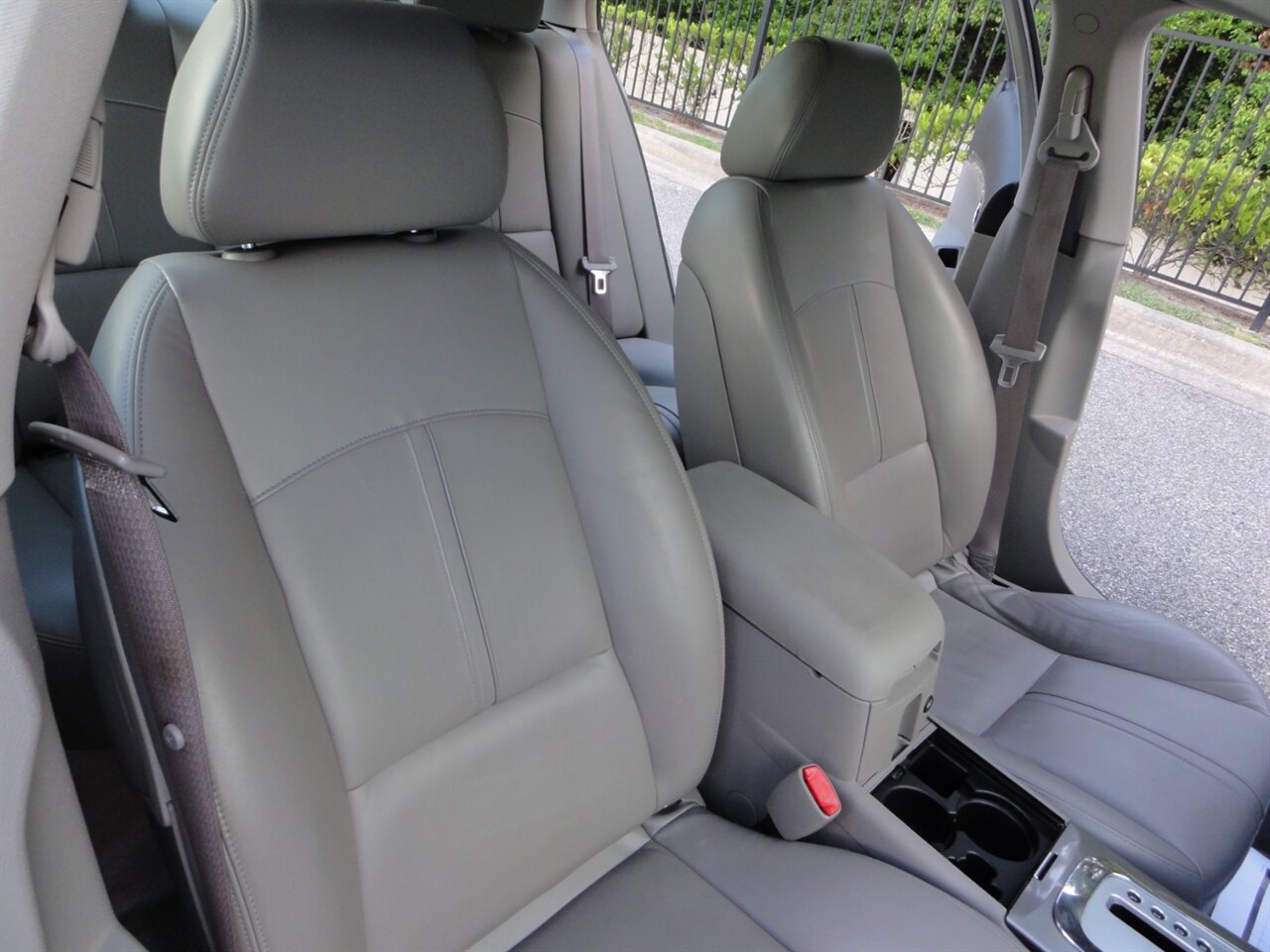2007 Saturn Aura XE   - Photo 40 - Deland, FL 32720