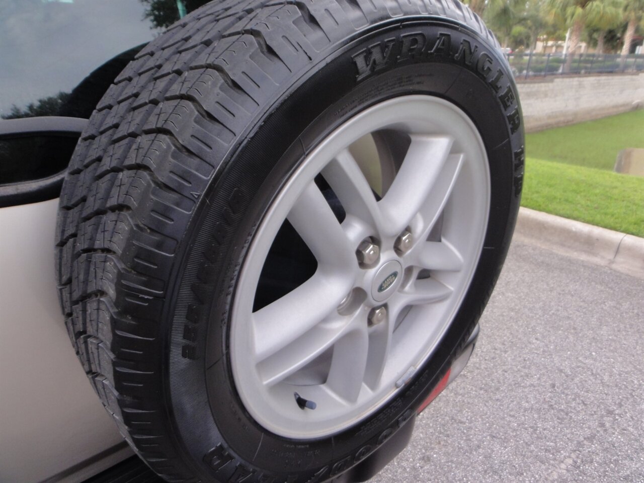 2003 Land Rover Discovery SE 2 Premium 4x4 - Photo 22 - Deland, FL 32720