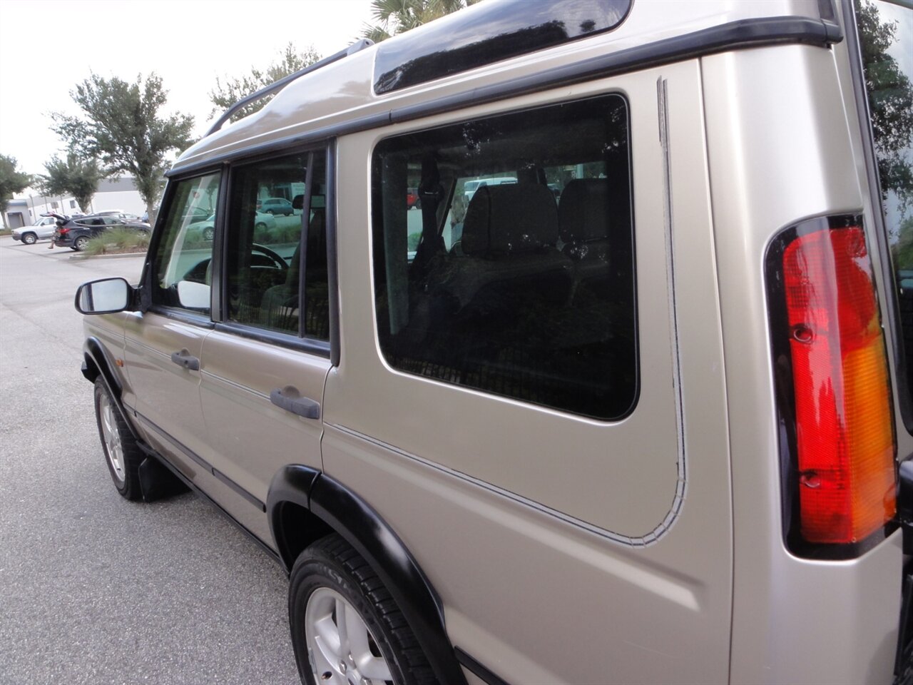 2003 Land Rover Discovery SE 2 Premium 4x4 - Photo 12 - Deland, FL 32720