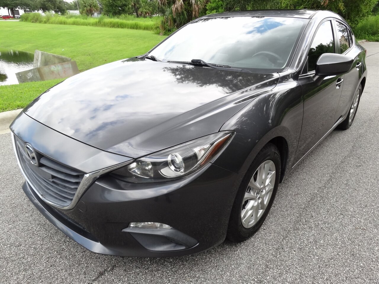 2014 Mazda Mazda3 i Grand Touring Premium - Photo 2 - Deland, FL 32720