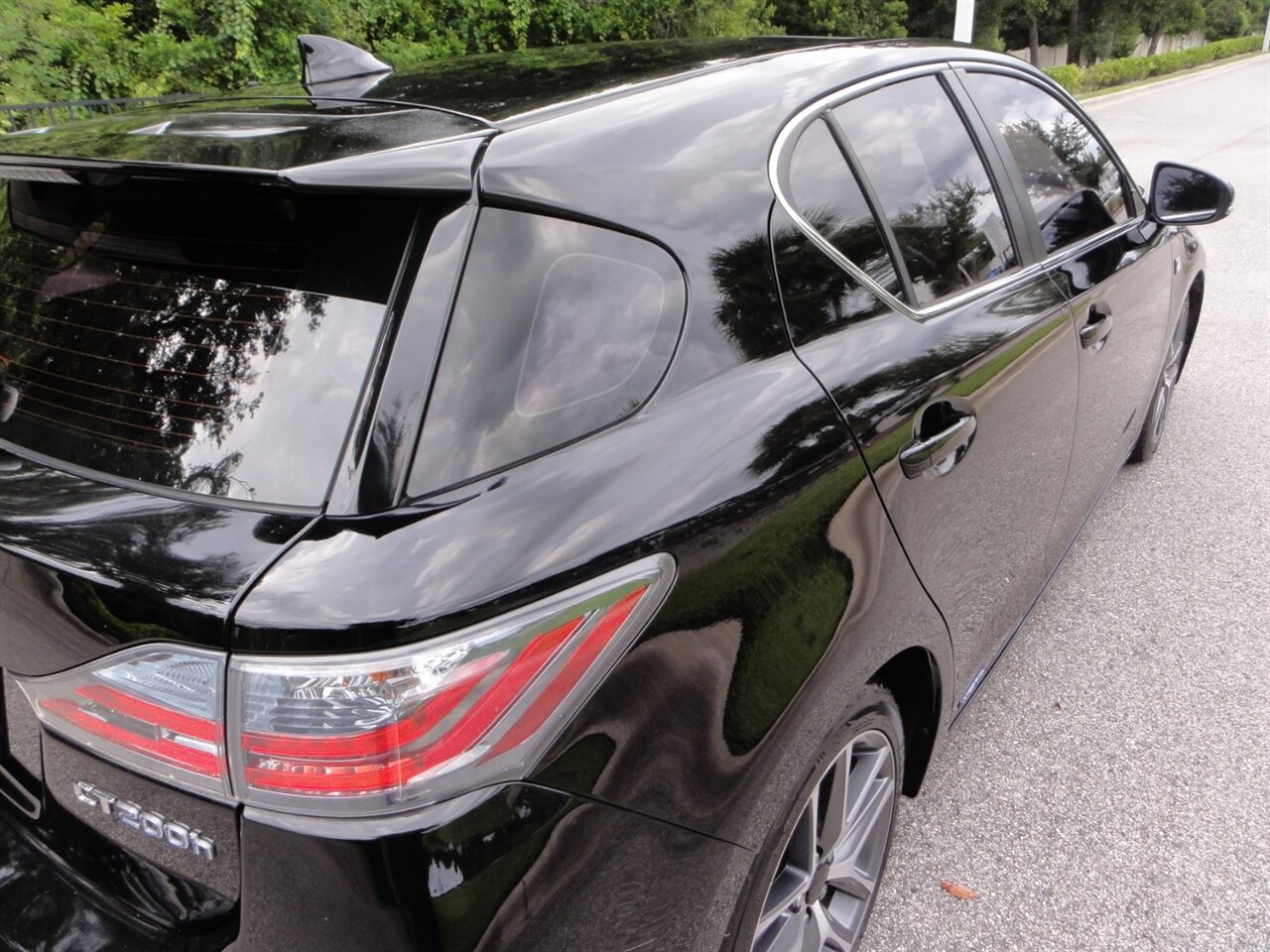 2015 Lexus CT 200h Premium - Photo 13 - Deland, FL 32720