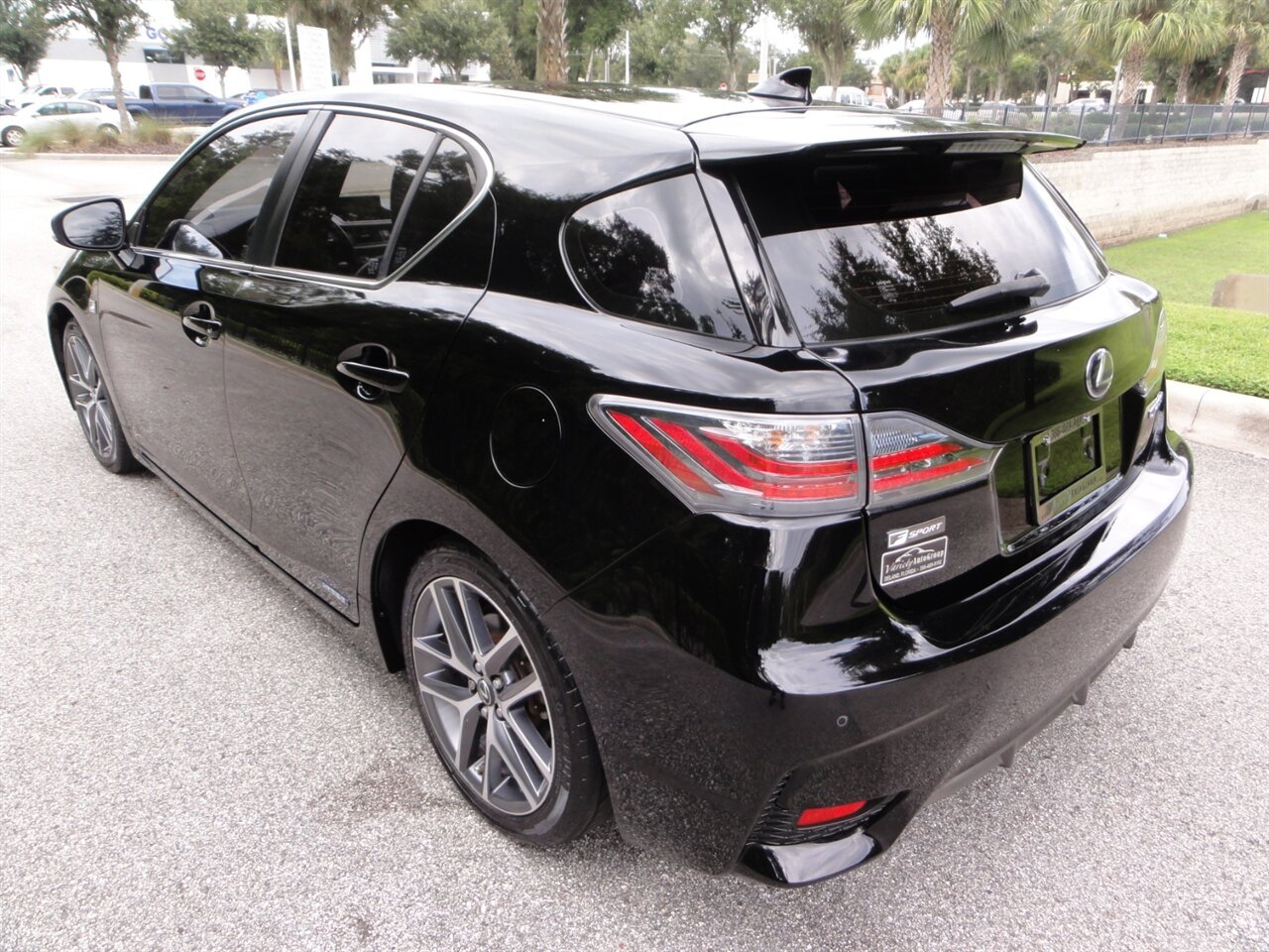 2015 Lexus CT 200h Premium - Photo 4 - Deland, FL 32720