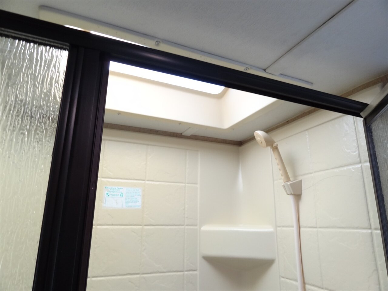 2016 Forest River Sunseeker 2860DS - Photo 68 - Deland, FL 32720