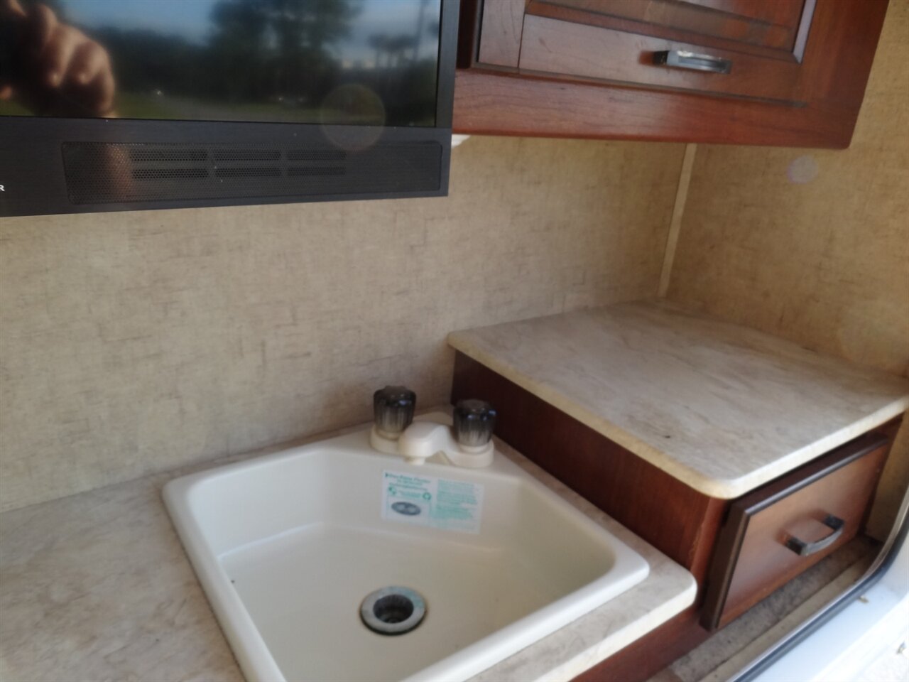 2016 Forest River Sunseeker 2860DS - Photo 14 - Deland, FL 32720