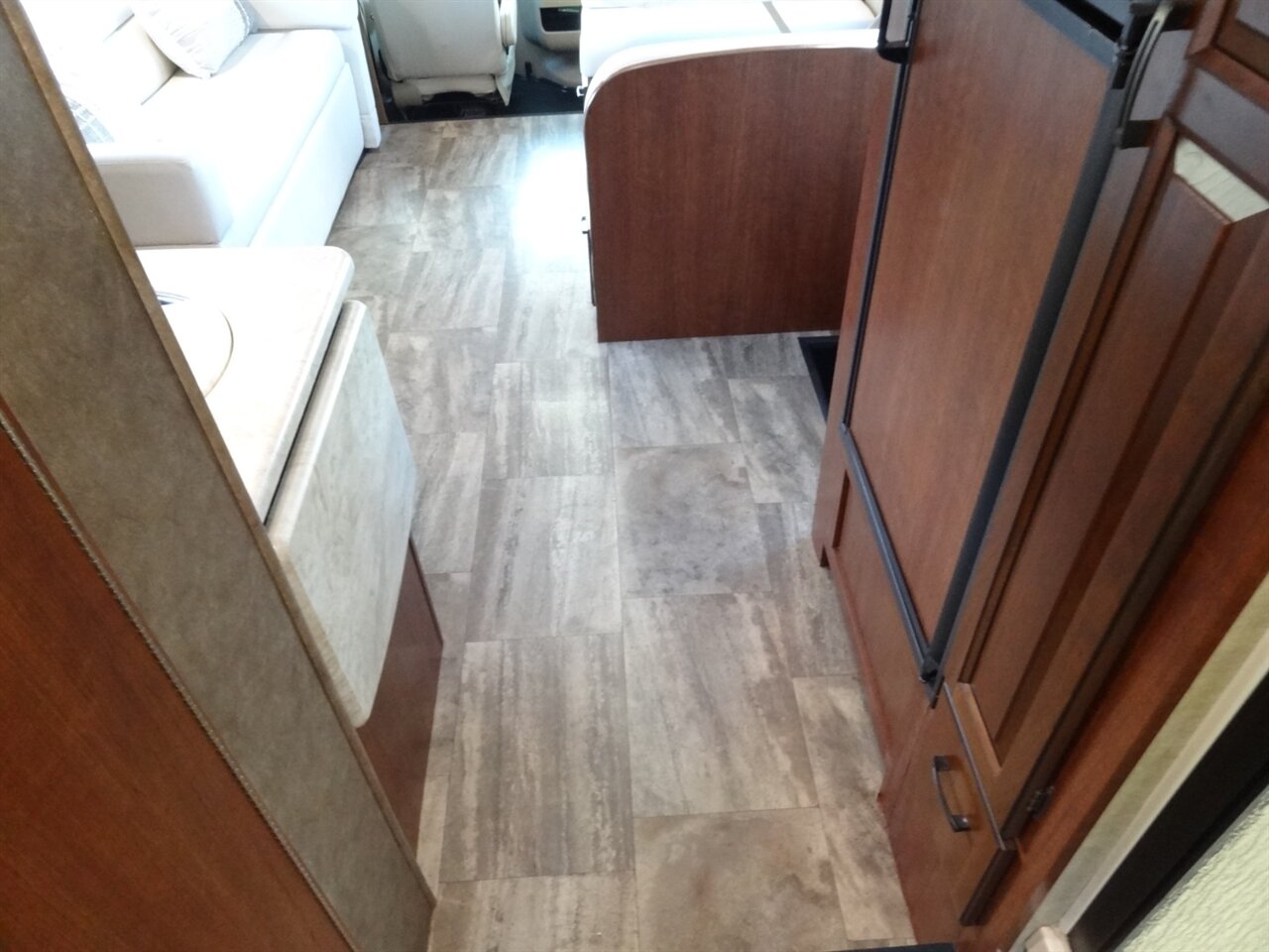 2016 Forest River Sunseeker 2860DS - Photo 83 - Deland, FL 32720