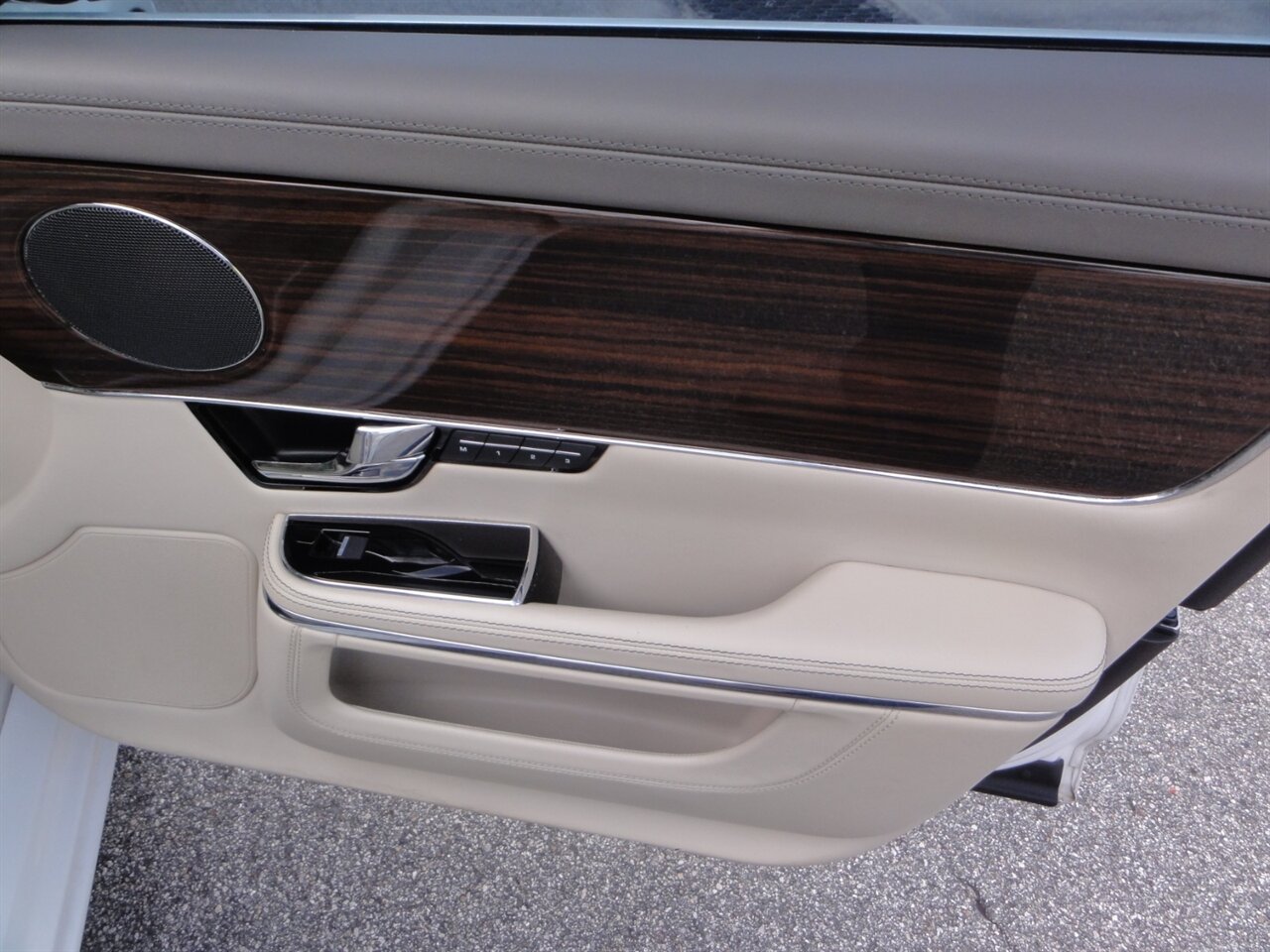 2011 Jaguar XJL Premium - Photo 47 - Deland, FL 32720