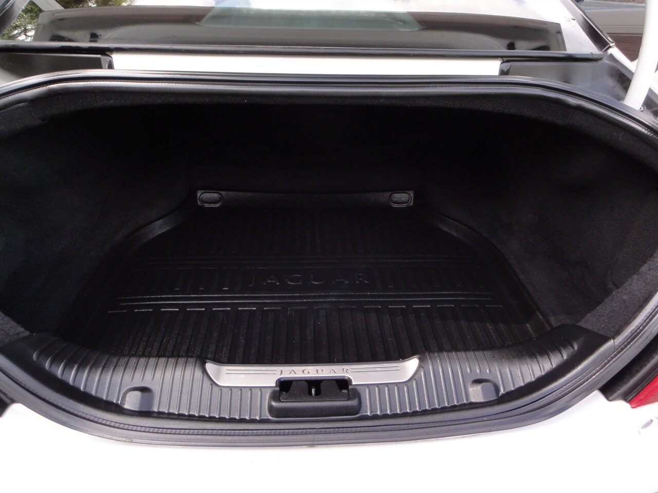 2011 Jaguar XJL Premium - Photo 37 - Deland, FL 32720