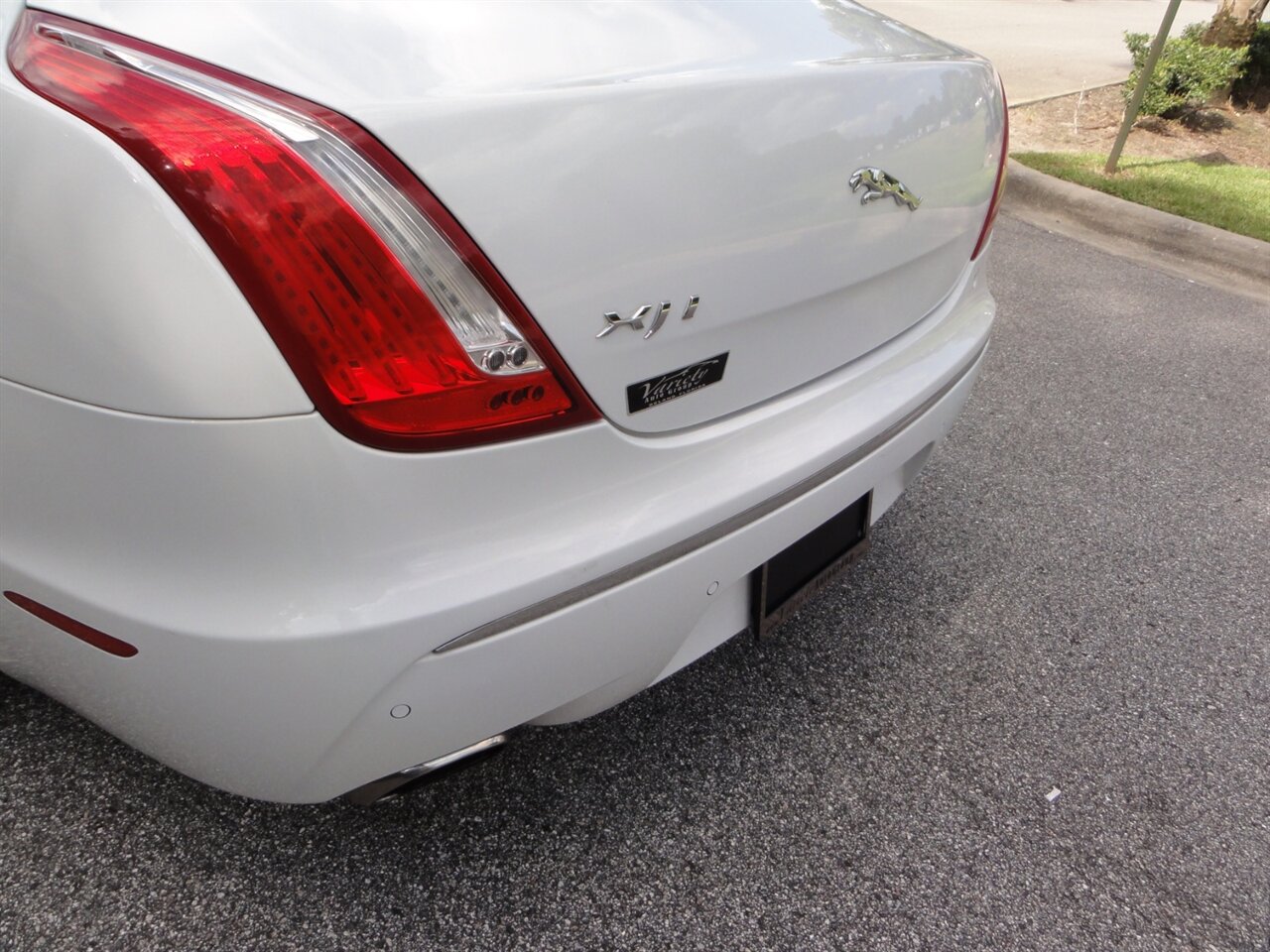 2011 Jaguar XJL Premium - Photo 21 - Deland, FL 32720